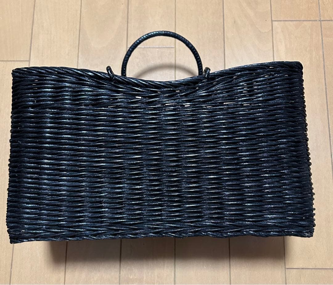 りりな　かごバッグ