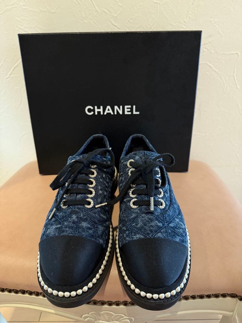 値下げ❣️CHANEL ネイビー パール装飾 スニーカー