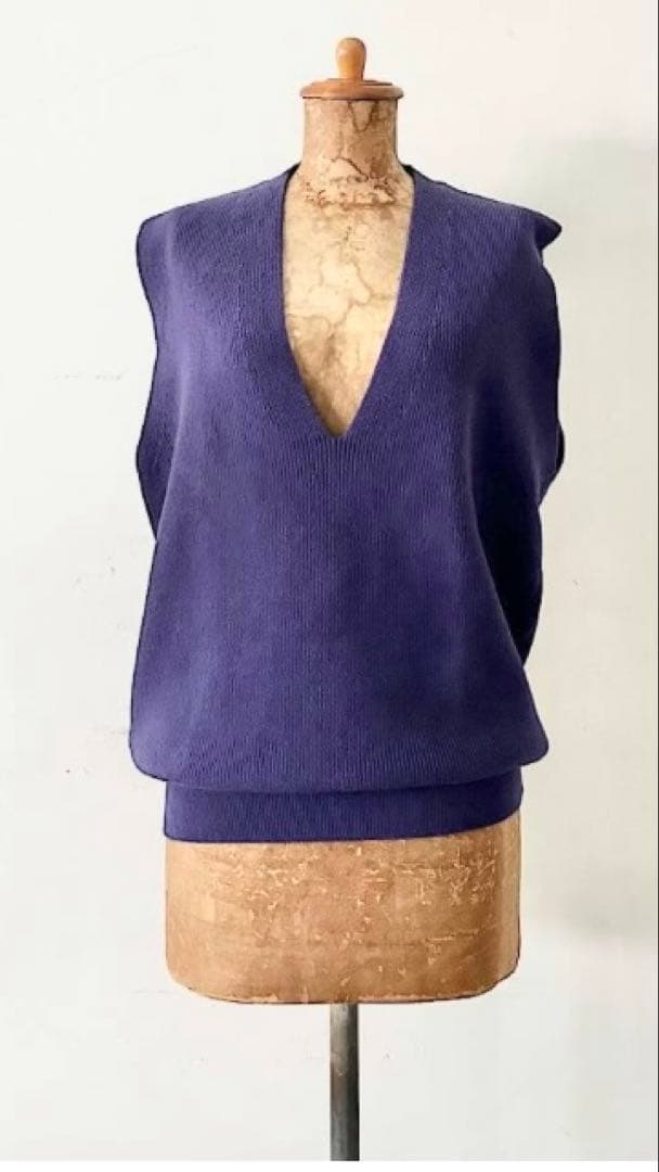 ゴーシュ　コットンファームリブVネックベスト パープル