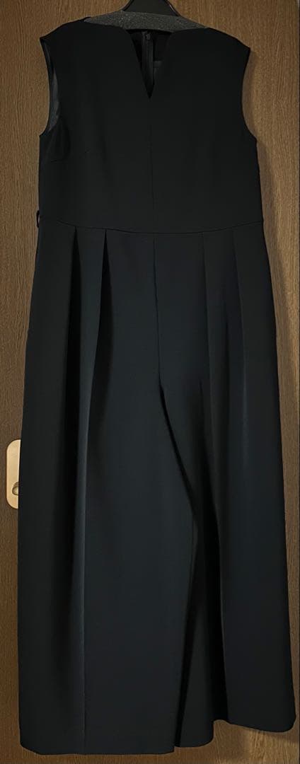 新品タグ付き★ HEVE ハートネックオールインワン　38サイズ