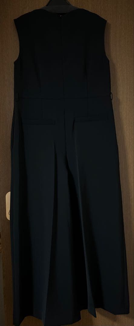 新品タグ付き★ HEVE ハートネックオールインワン　38サイズ