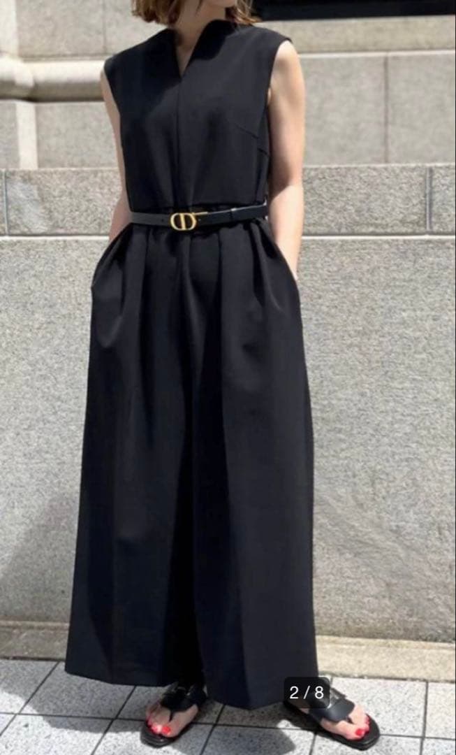 新品タグ付き★ HEVE ハートネックオールインワン　38サイズ