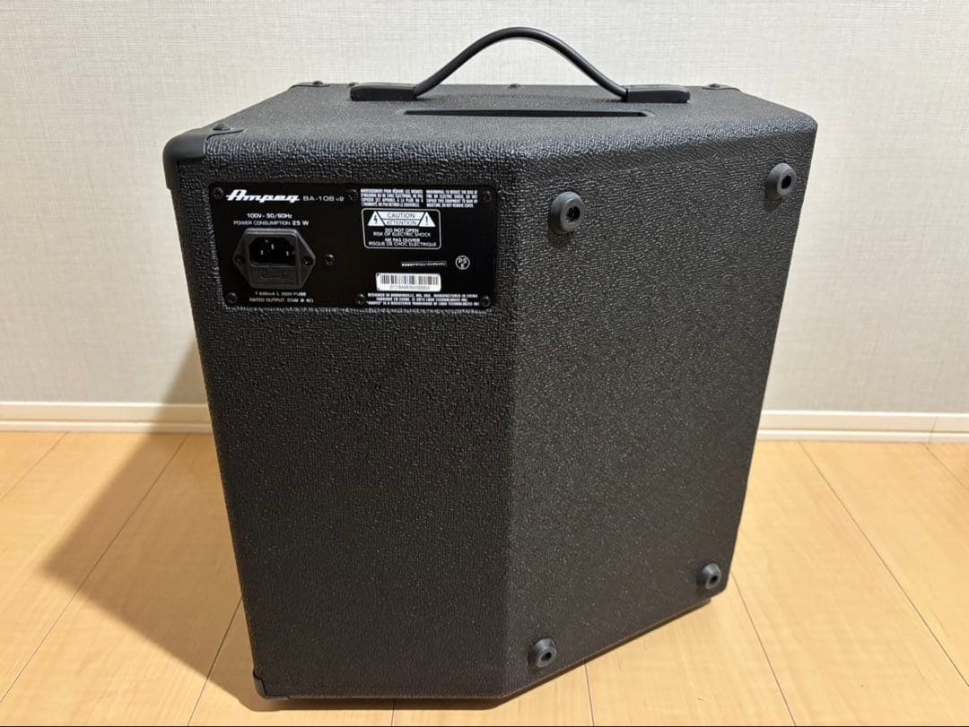 Ampeg BA-108 ベース用アンプ