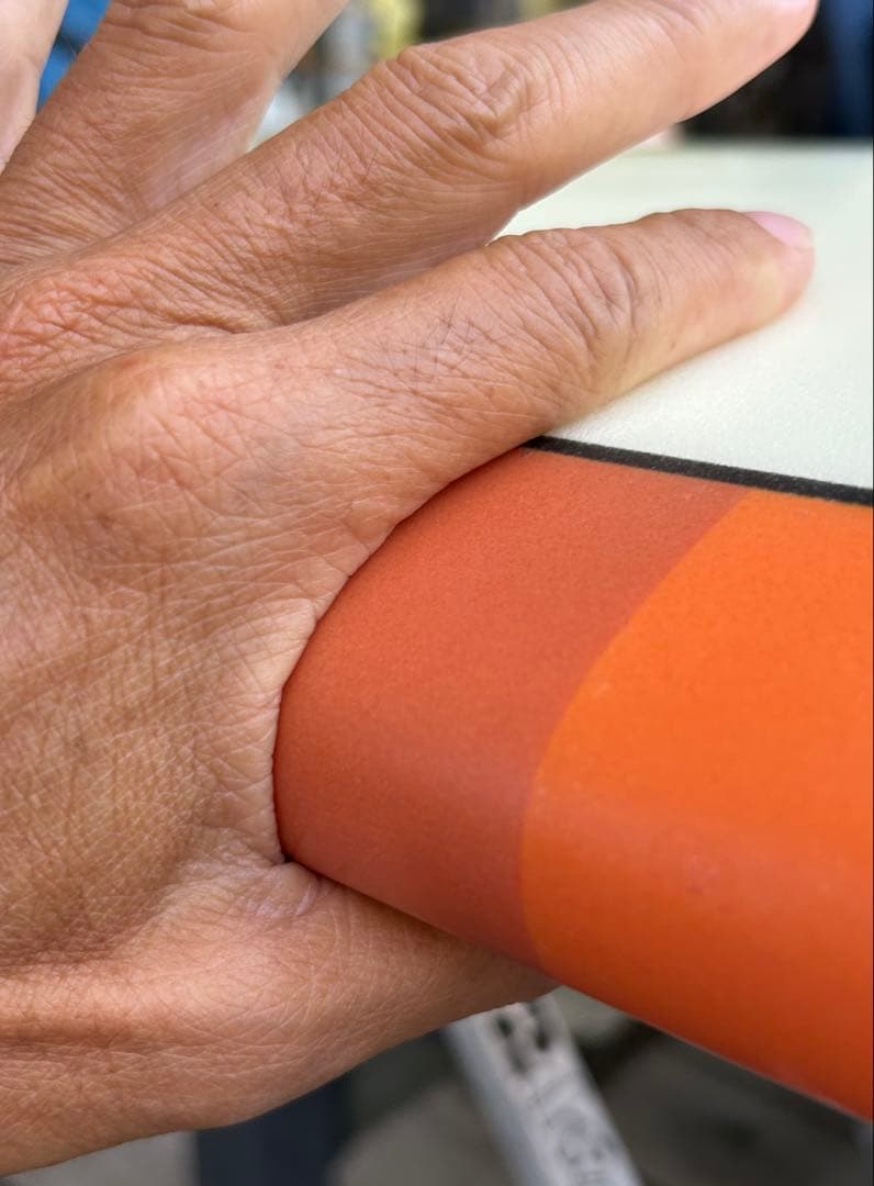 新品303サーフボード 6'0\" 千葉公平シェイプ クアッドフィン　オレンジ