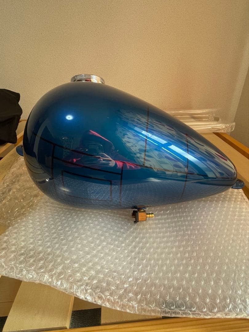 エッグタンク ピーナッツタンク　チョッパータンク クロームキャップ付き