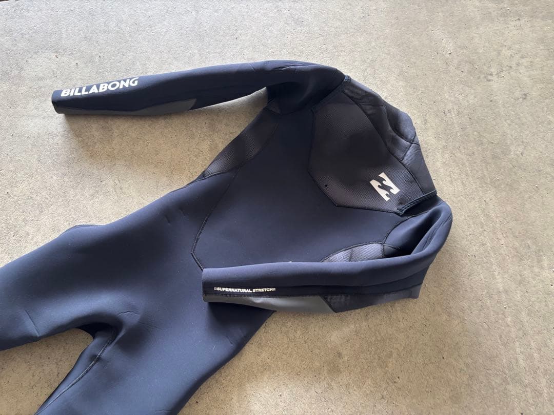 ★美品・日本製・お洒落★ビラボン　フルスーツ　ウエットスーツ　サーフィン