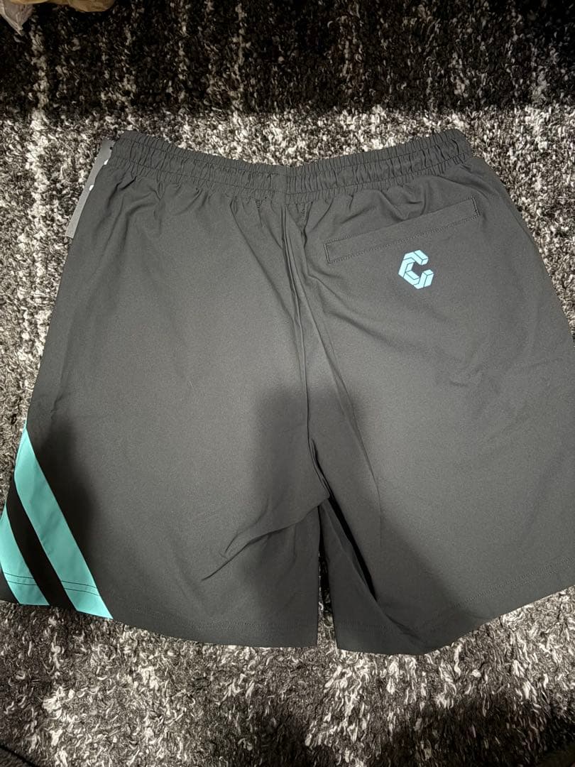 CRONOS ブラック ターコイズ ショートパンツ