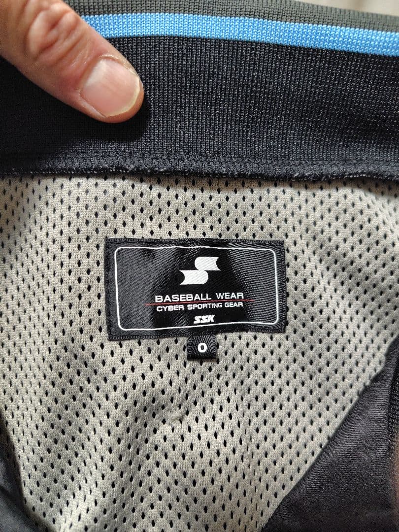 野球審判用　ハーフジップジャンパー