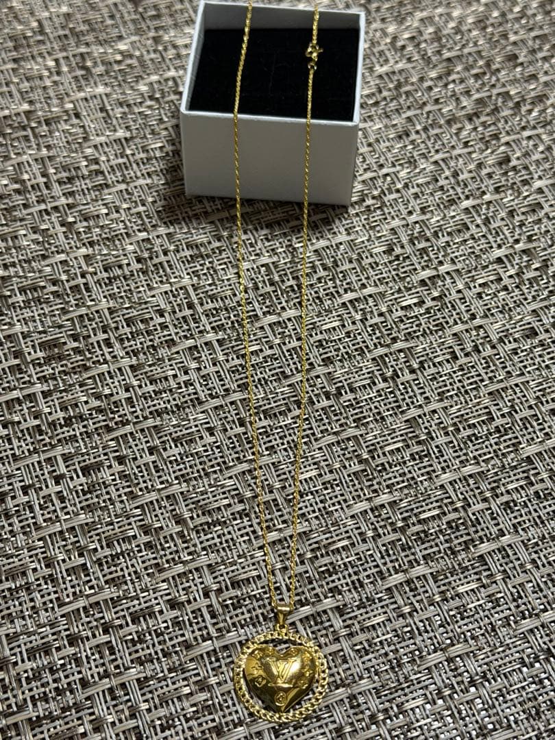 K18（Au750）ゴールドネックレス LV風デザイン