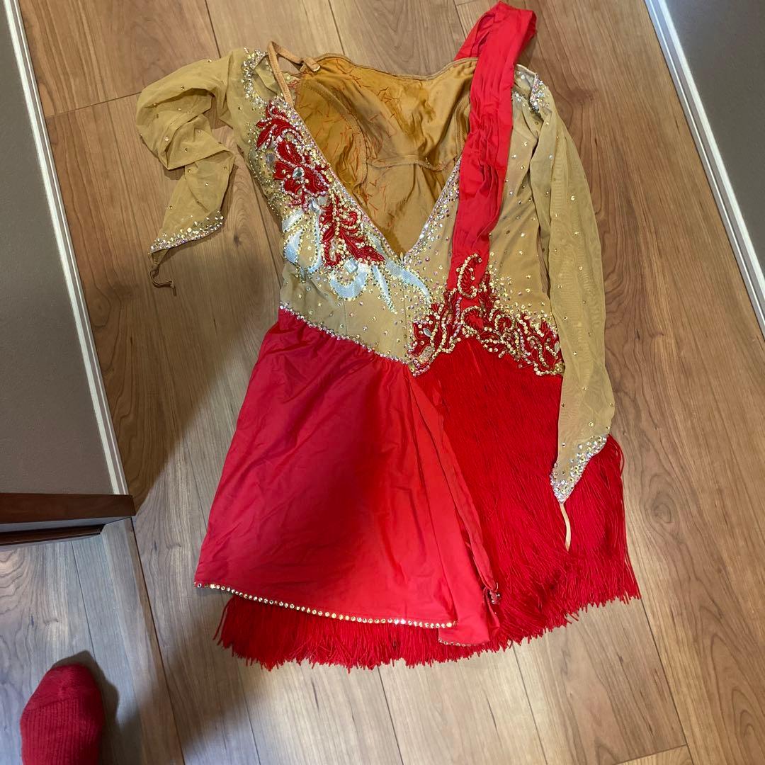 社交ダンス用ドレス 赤と金色