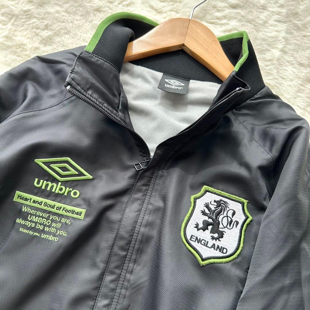 【美品】アンブロ セットアップ ブラック イングランド 大きいサイズ XL