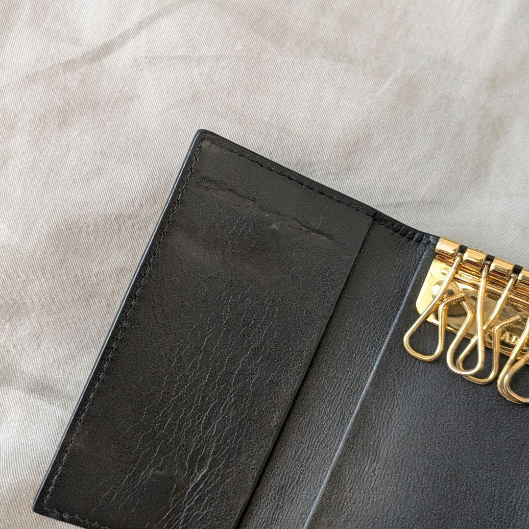 PRADA サフィアーノ キーケース