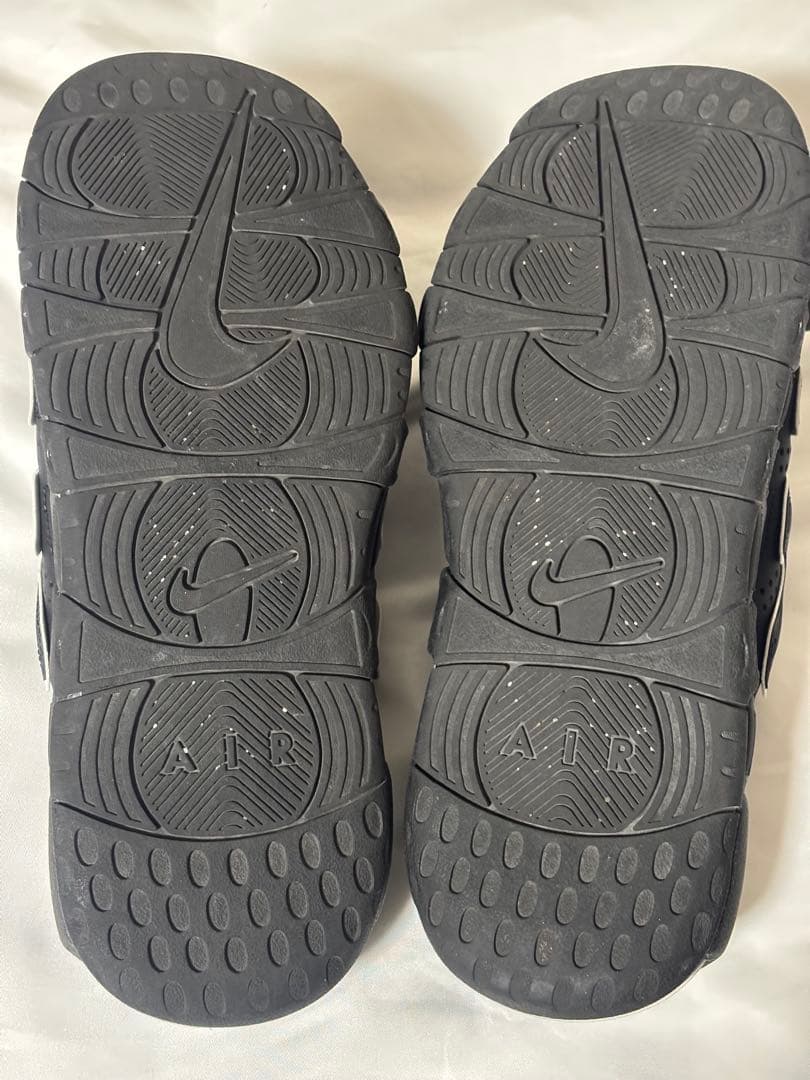 NIKE エアモアアップテンポ スライド