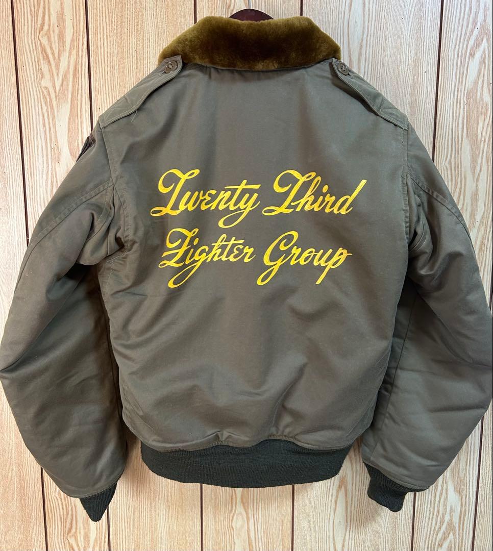 バズリクソンズB-10 フライングタイガー ブライトジャケット