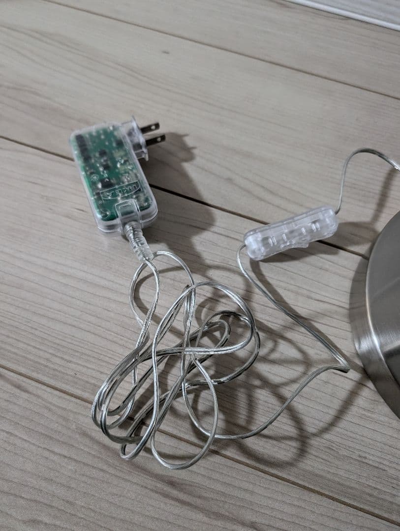 廃盤　イケア Tived フレキシブルアーム テーブルランプ 読書灯　シルバー