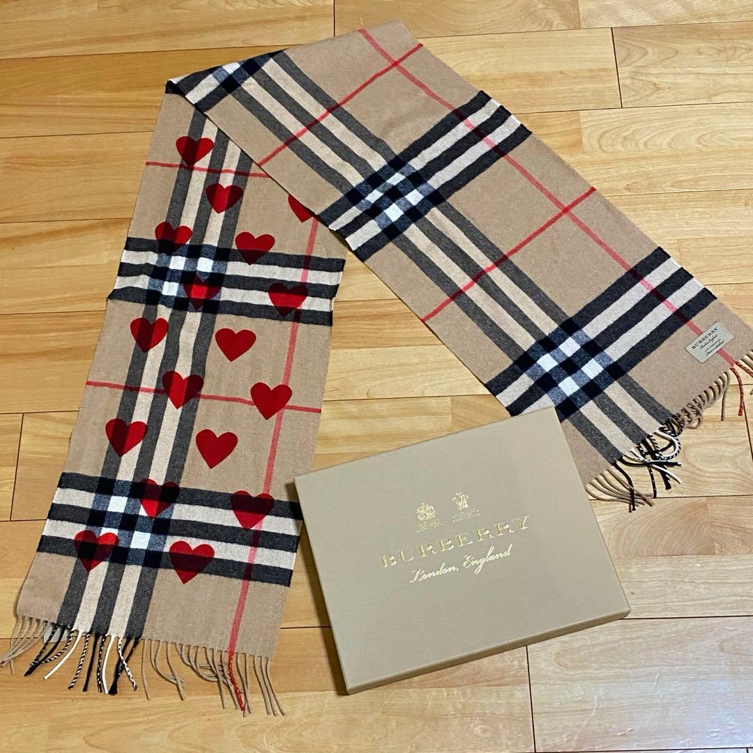 BURBERRY　バーバリー　マフラー　カシミア100％　ハート赤　美品