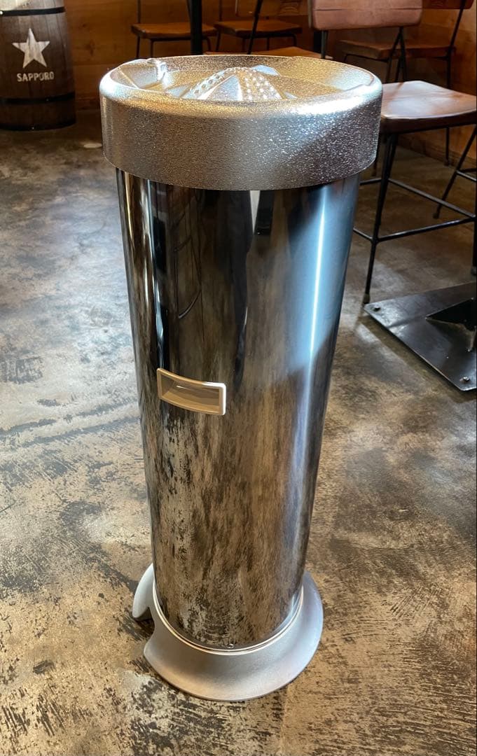 ステンレス製 置き型灰皿 蓋付き JT灰皿 新品未使用