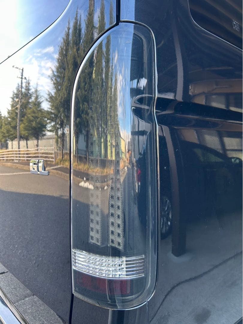 ハイエース200系　テールランプ　LEDハイマウントストップランプ　 2点セット