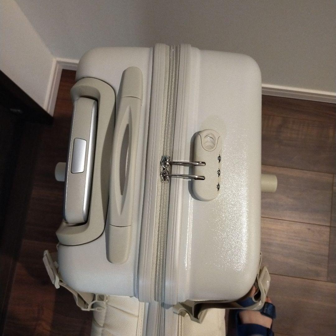 ノリッコ おしり痛くないクッション付 乗れるスーツケース