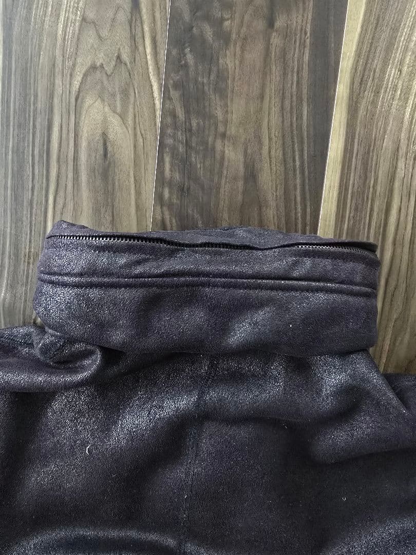 【Armani Collezioni 】ブラック レザー調コートサイズ50