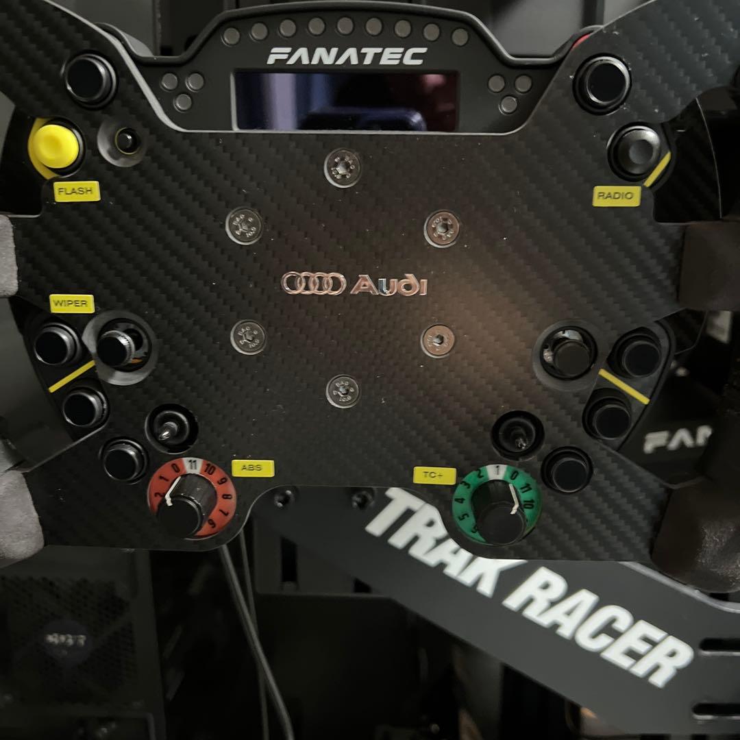 PODIUM + FÓRMULA+QR2