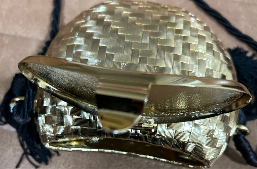 rodo ロド　ショルダーバッグ　斜め掛け　イタリア製　✨メタル製