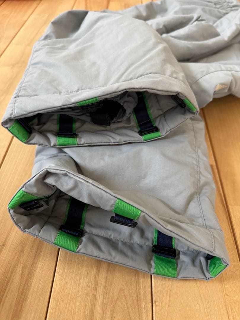 子ども用スキーウェアセット モンベル 上下セット