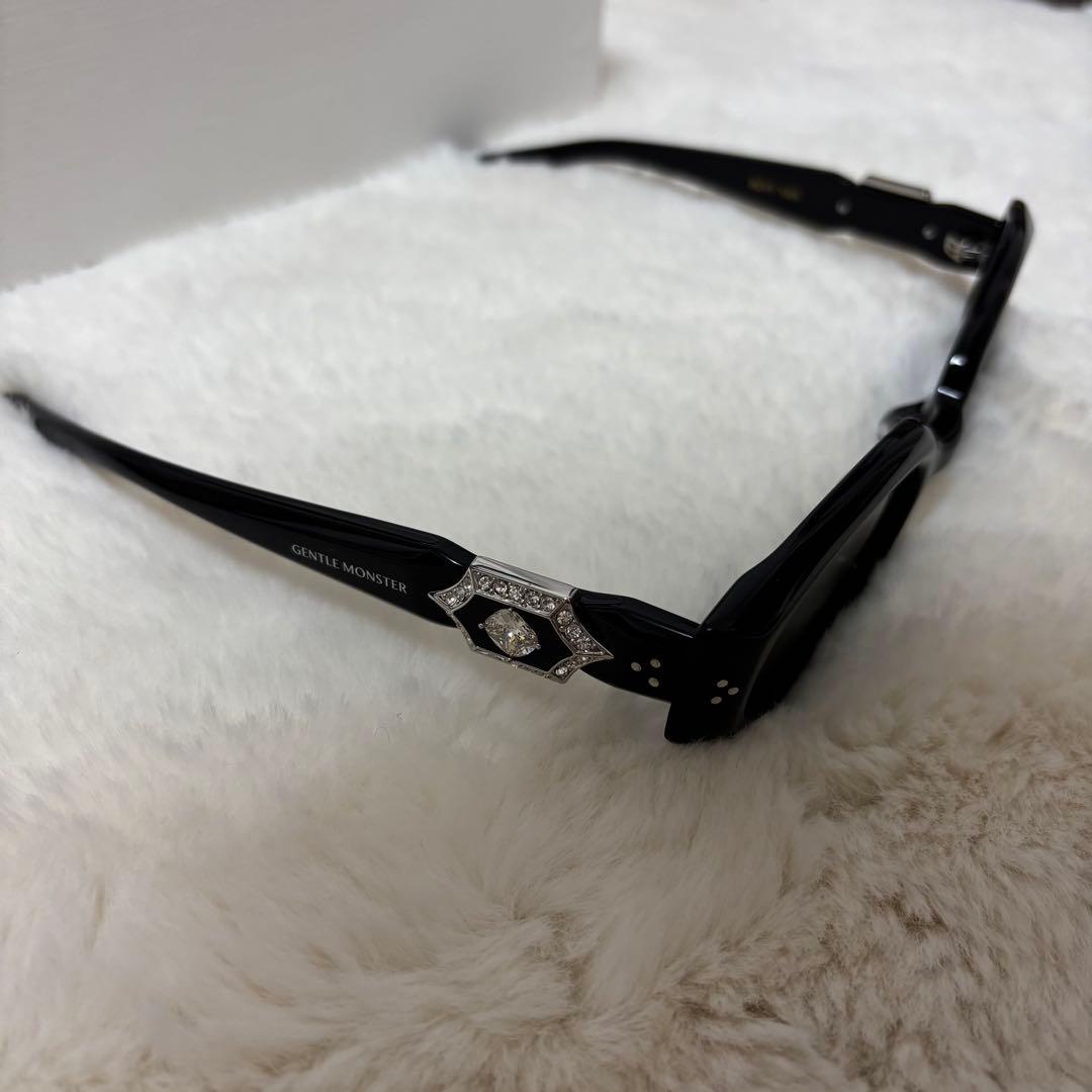 値下げしました‼️ 正規品 GENTLE MONSTER Ruvy Van 01