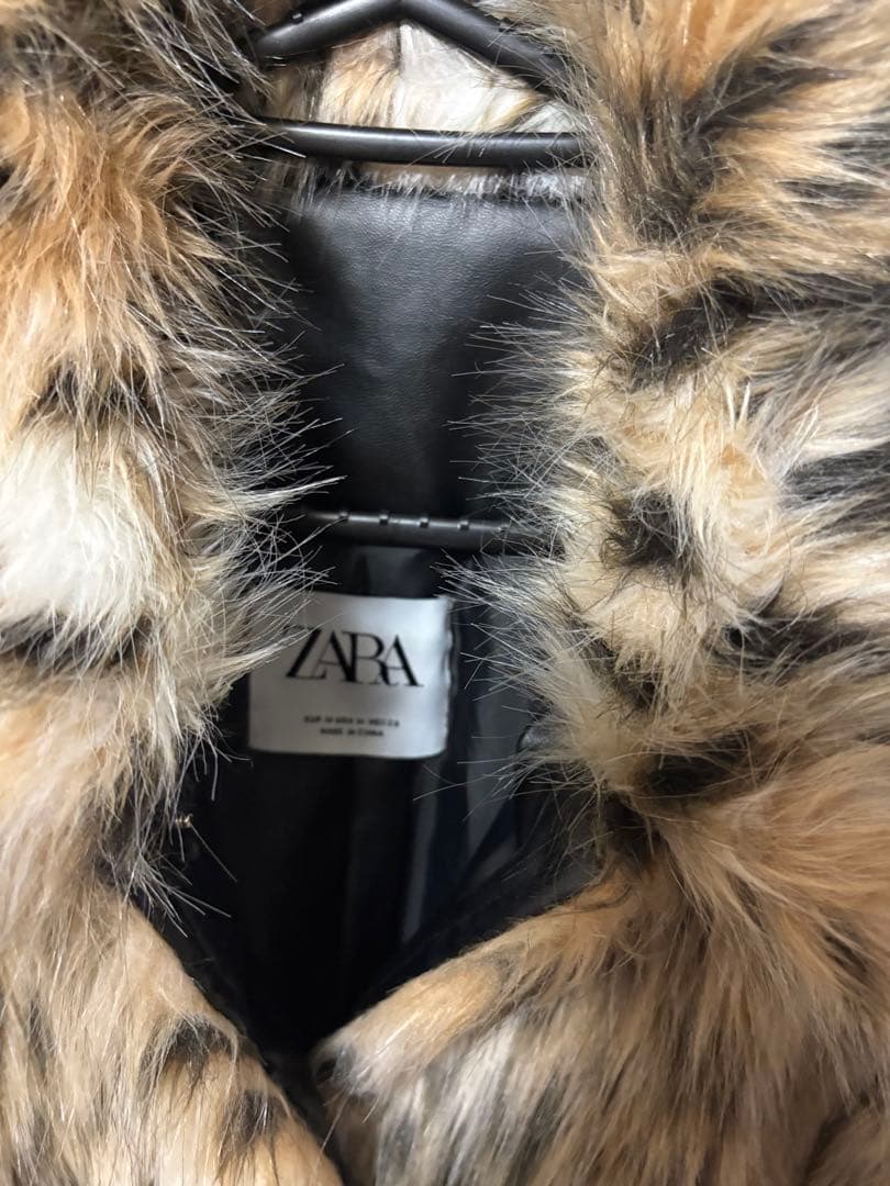 【完売品】ZARA レオパードフェイクファージャケット M