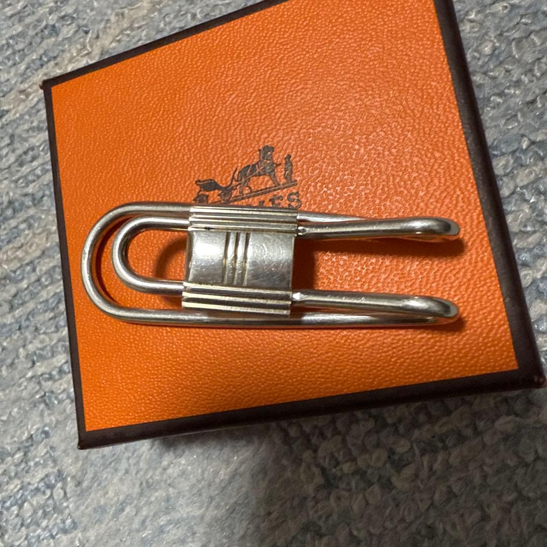 エルメス カデナ シルバー マネークリップ 箱付き