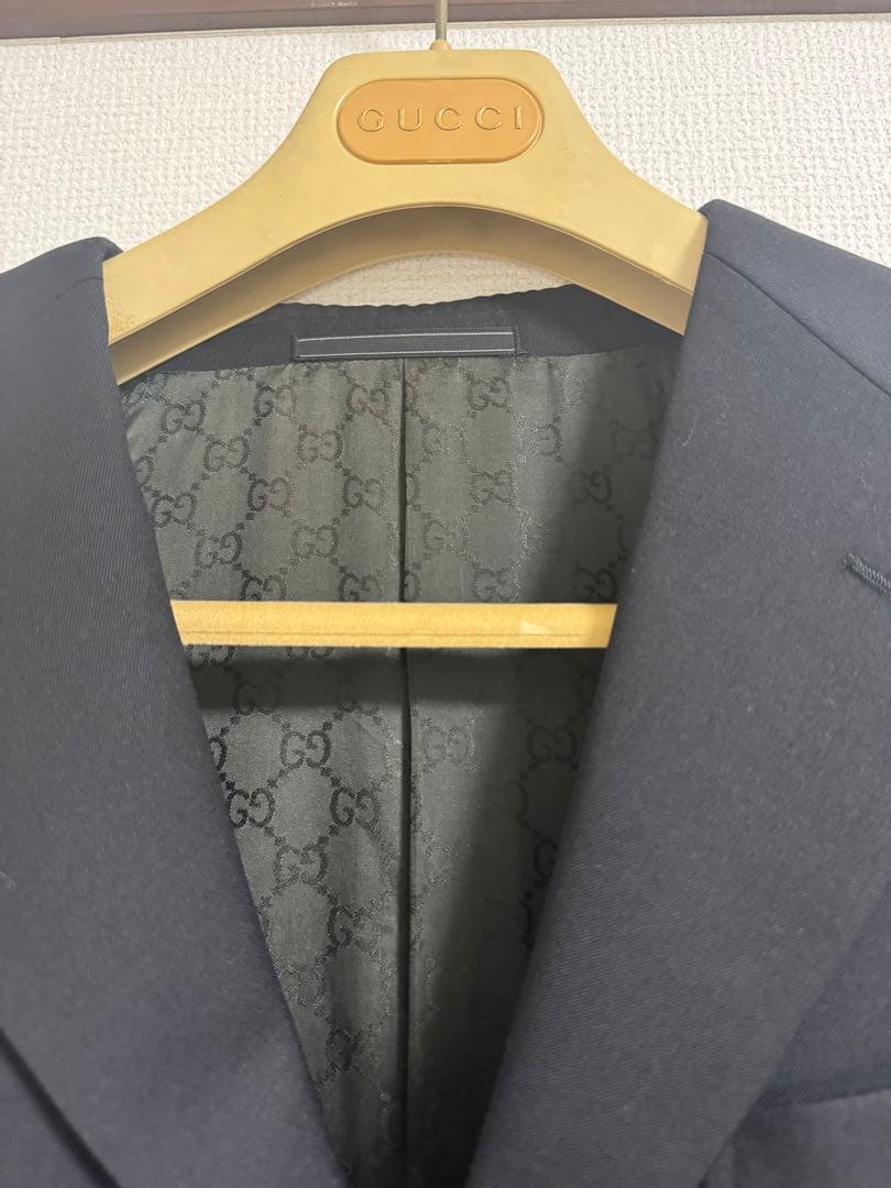 【美品】GUCCI ブラックスーツジャケット