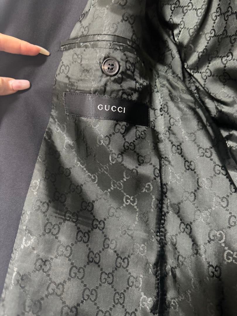 【美品】GUCCI ブラックスーツジャケット