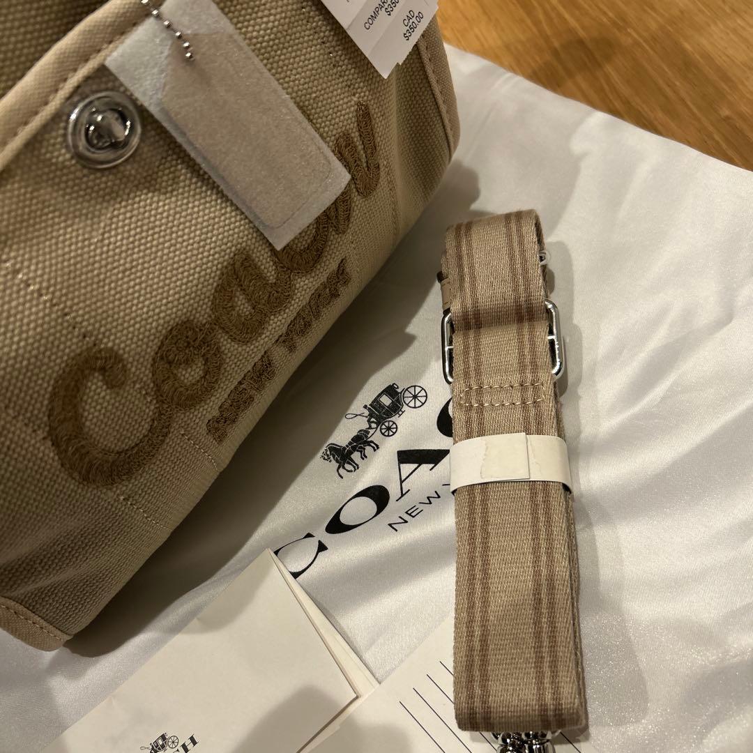 maki　COACH カーゴ トート 26 ダークナチュラルCP164