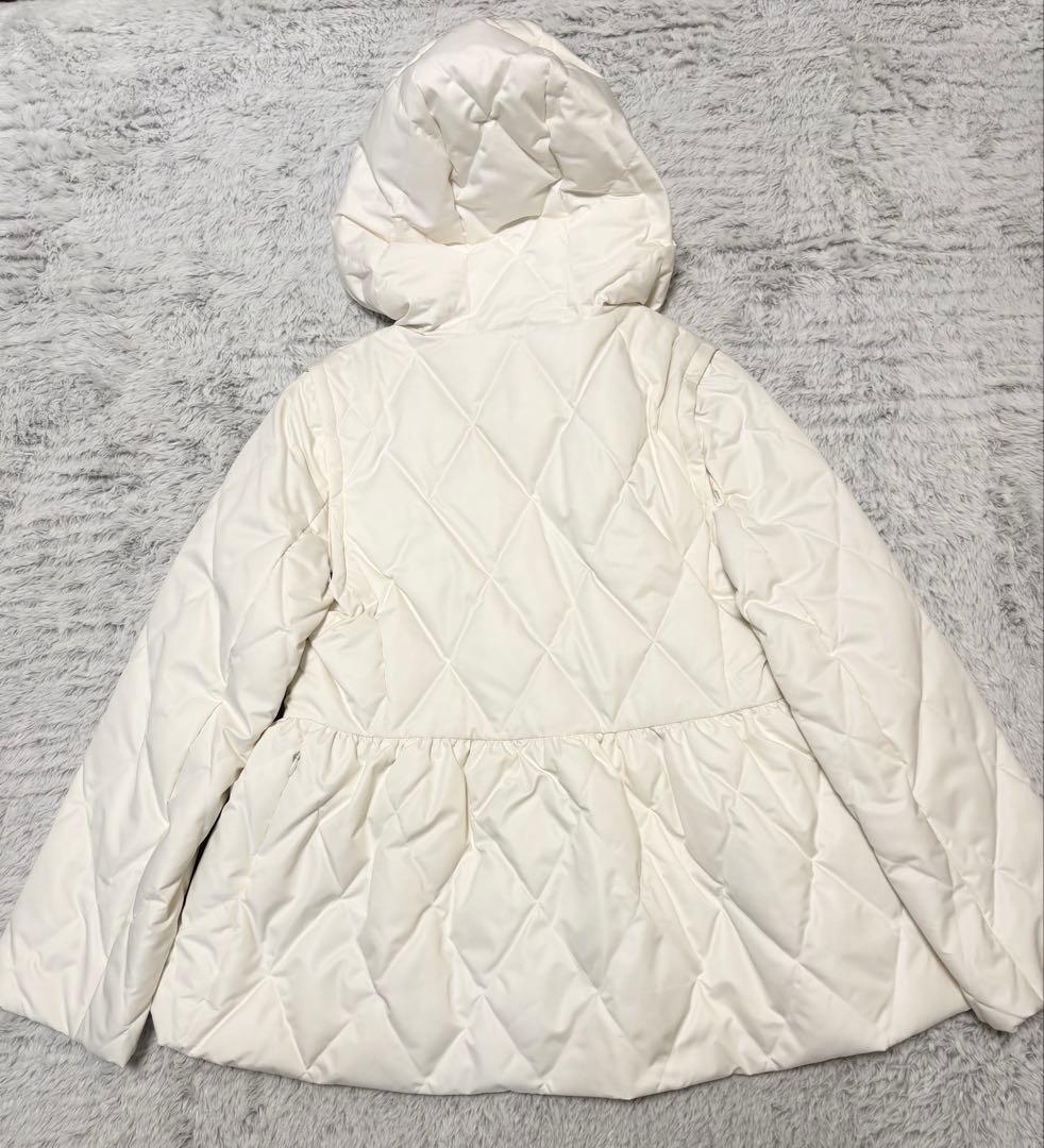 エムプルミエ　ペプラムショートダウンコート