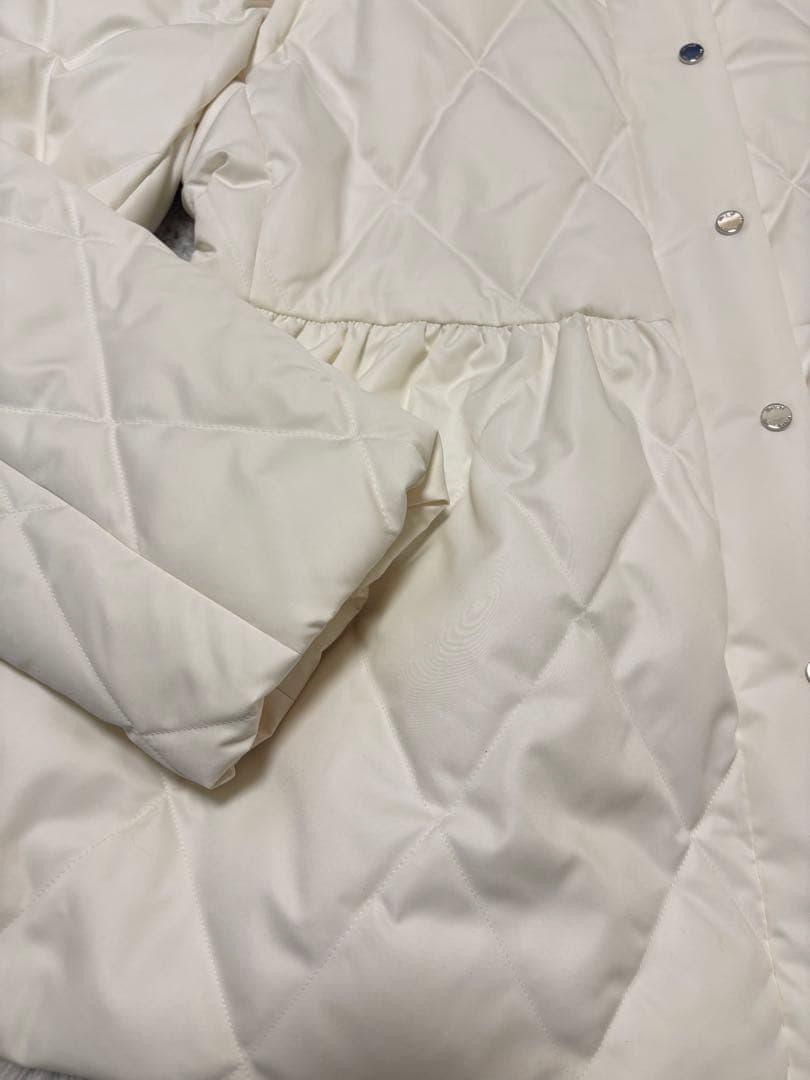 エムプルミエ　ペプラムショートダウンコート