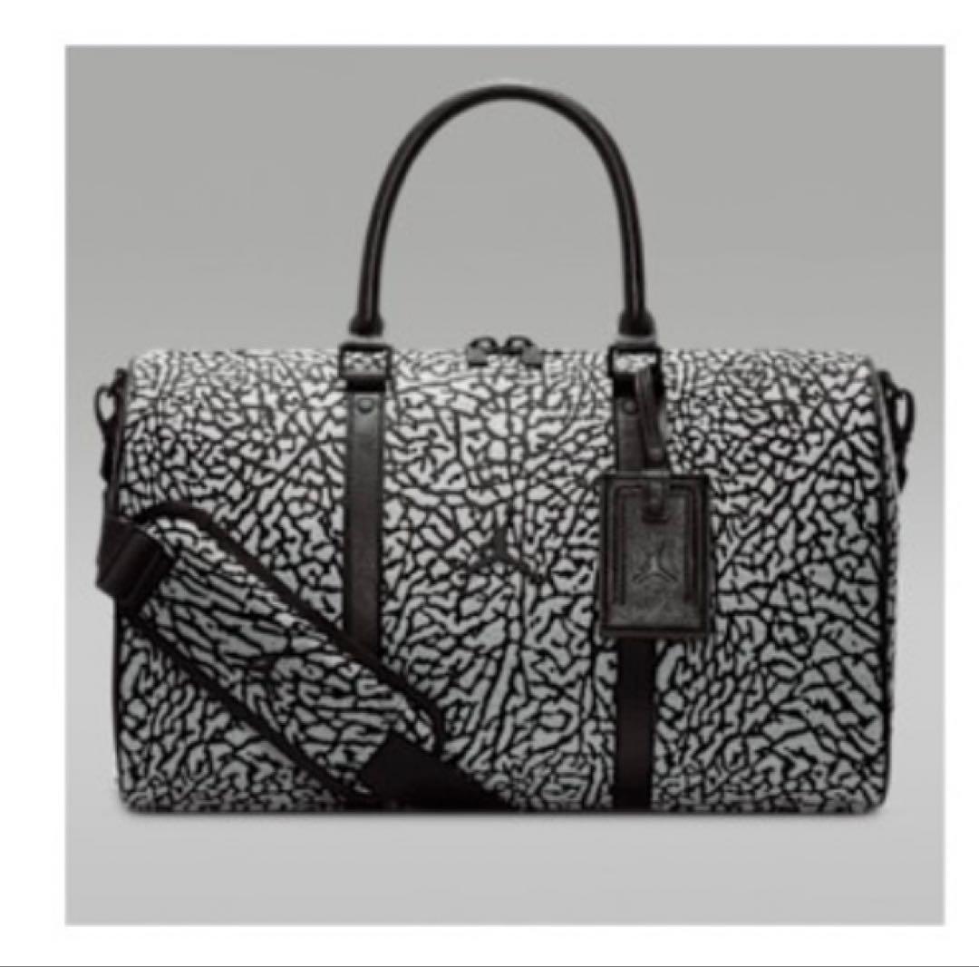 定価以下　　ジョーダン　JORDAN ダッフルバッグ ボストンバッグ