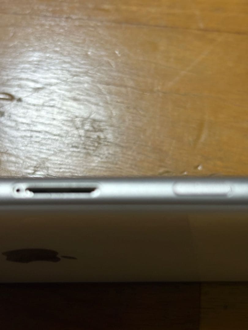 スマートフォン本体 Apple iPhone SE