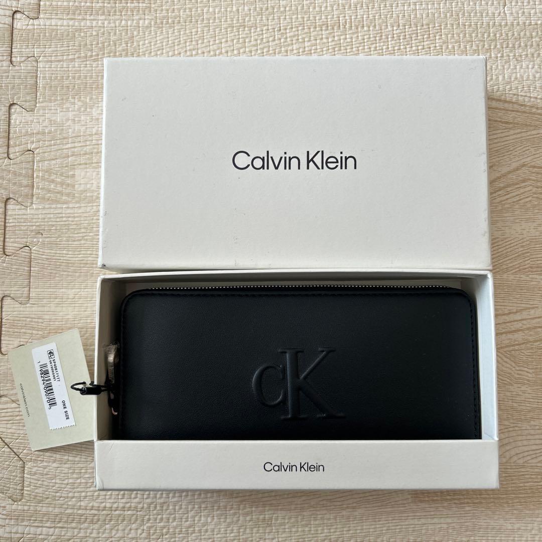 （新品未使用・海外モデル）カルバンクライン　ラウンドジップ長財布