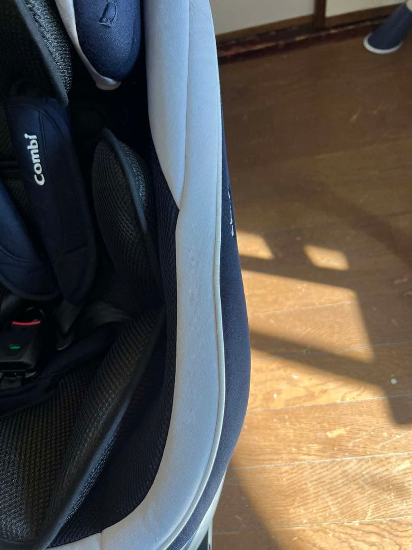 [Combi ]コンビ　チャイルドシート　クルムーヴスマート isofix