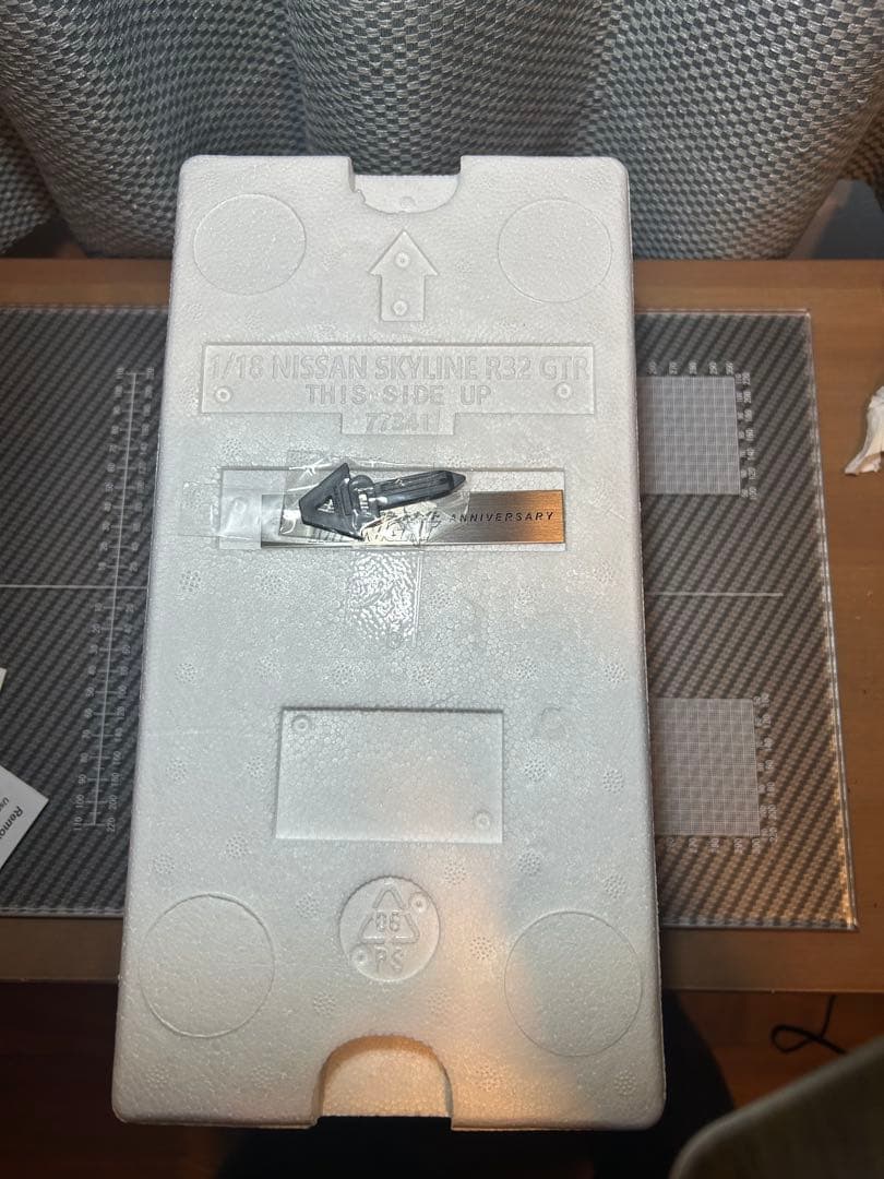 1/18 スカイライン R32 GT-R 湾岸ミッドナイト レイナ
