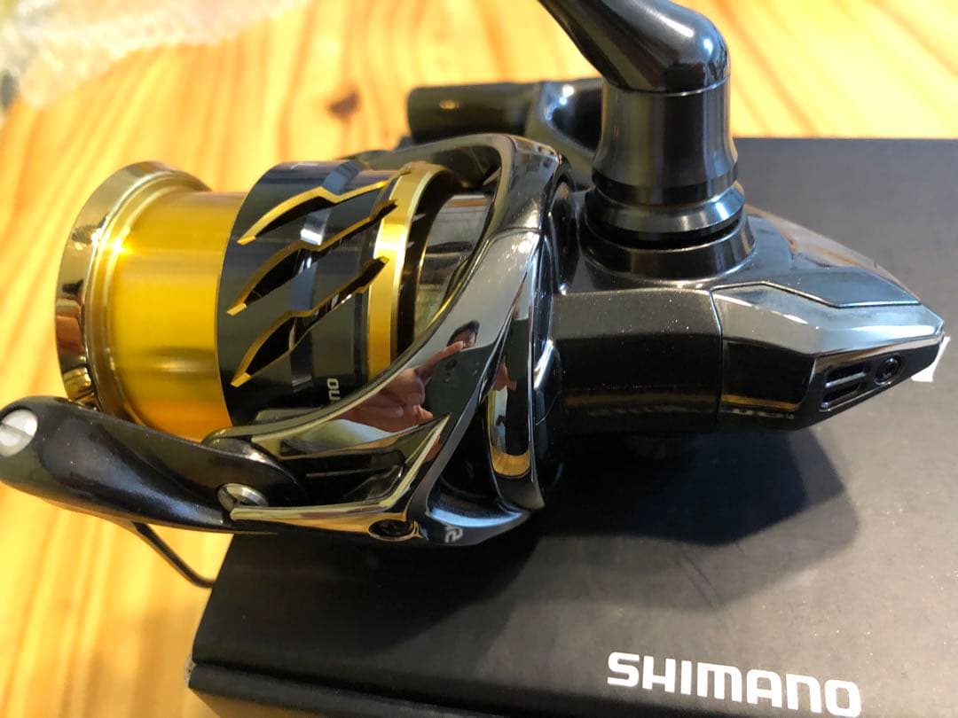 シマノ20ツインパワー C3000MHG