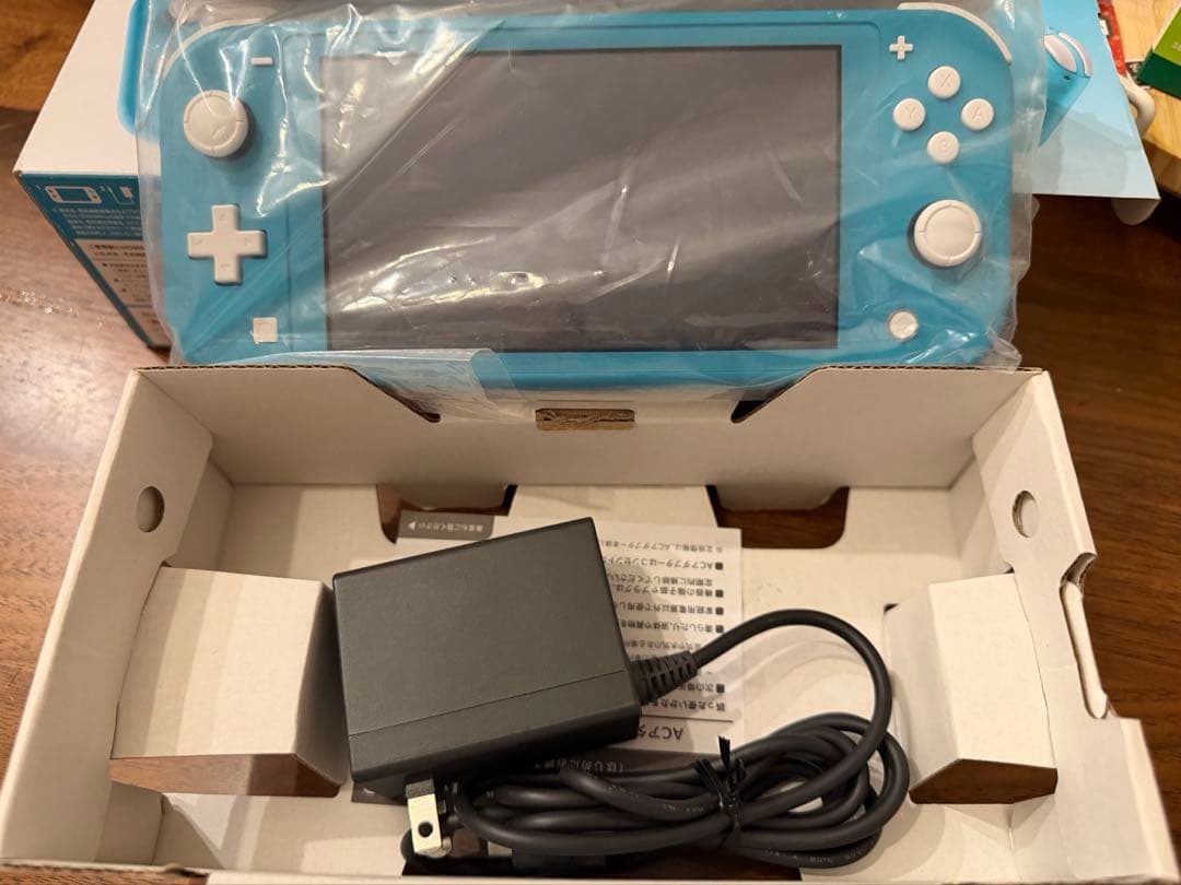 Nintendo Switch Lite 本体 HDH-S-BAZAA(JPN)