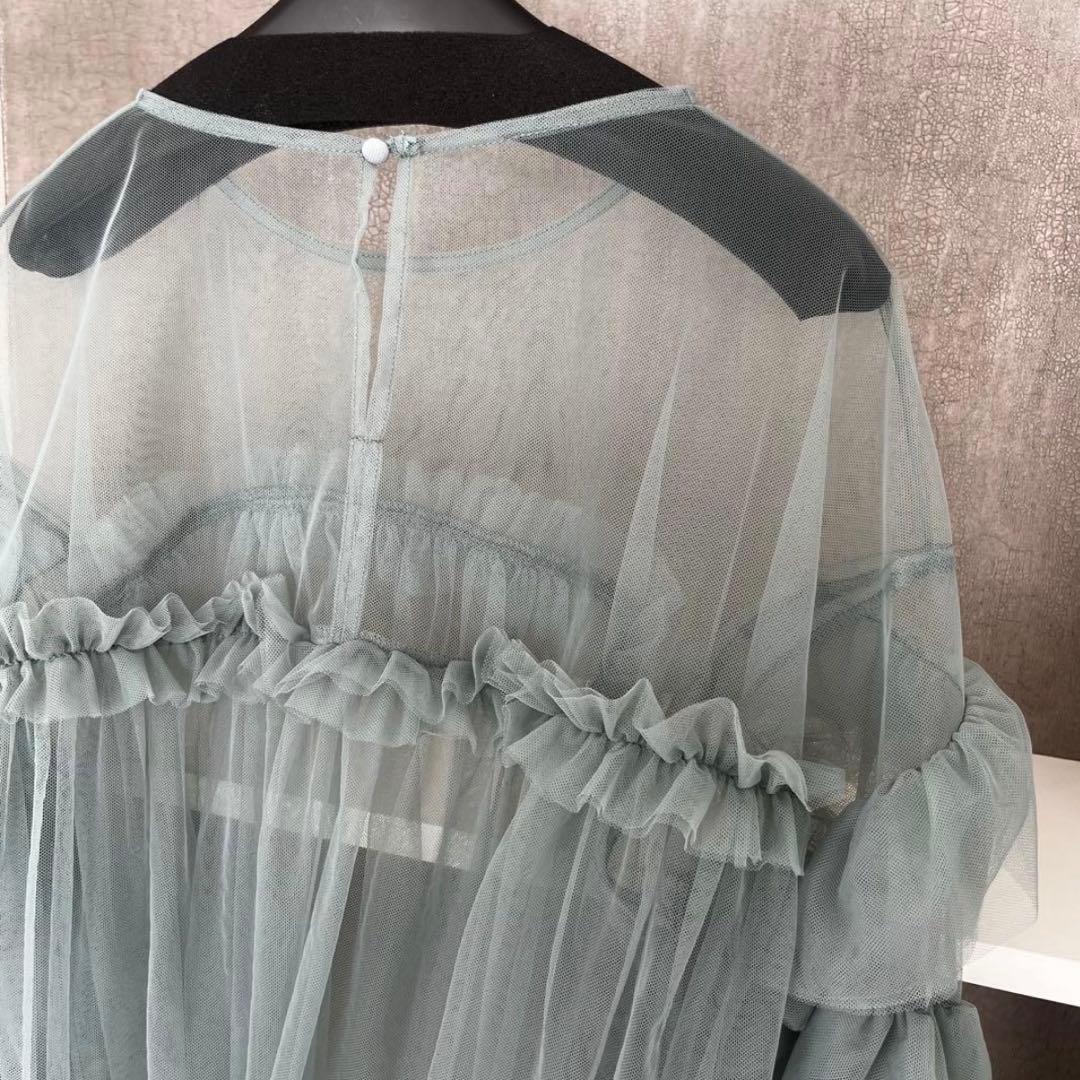 【新品タグ付き】ANDRESD デコラティブチュールトップス フリルブラウス緑