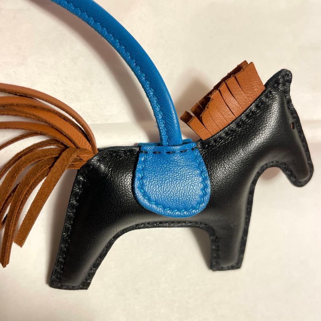 HERMES エルメス　ロデオ　PM　チャーム