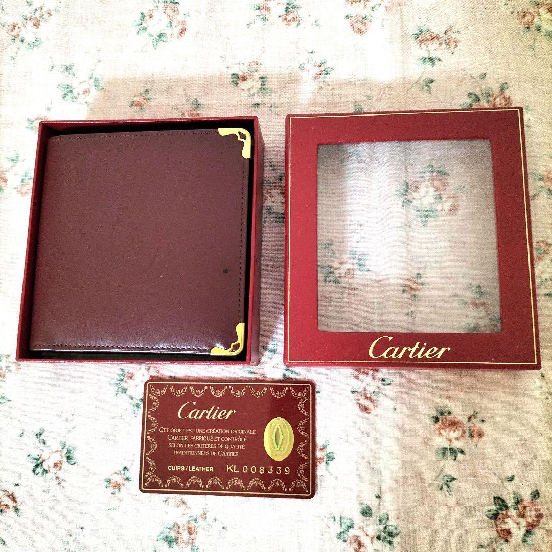 くまさん様　カルティエ　2つ折り財布　未使用ですが長期保管品です