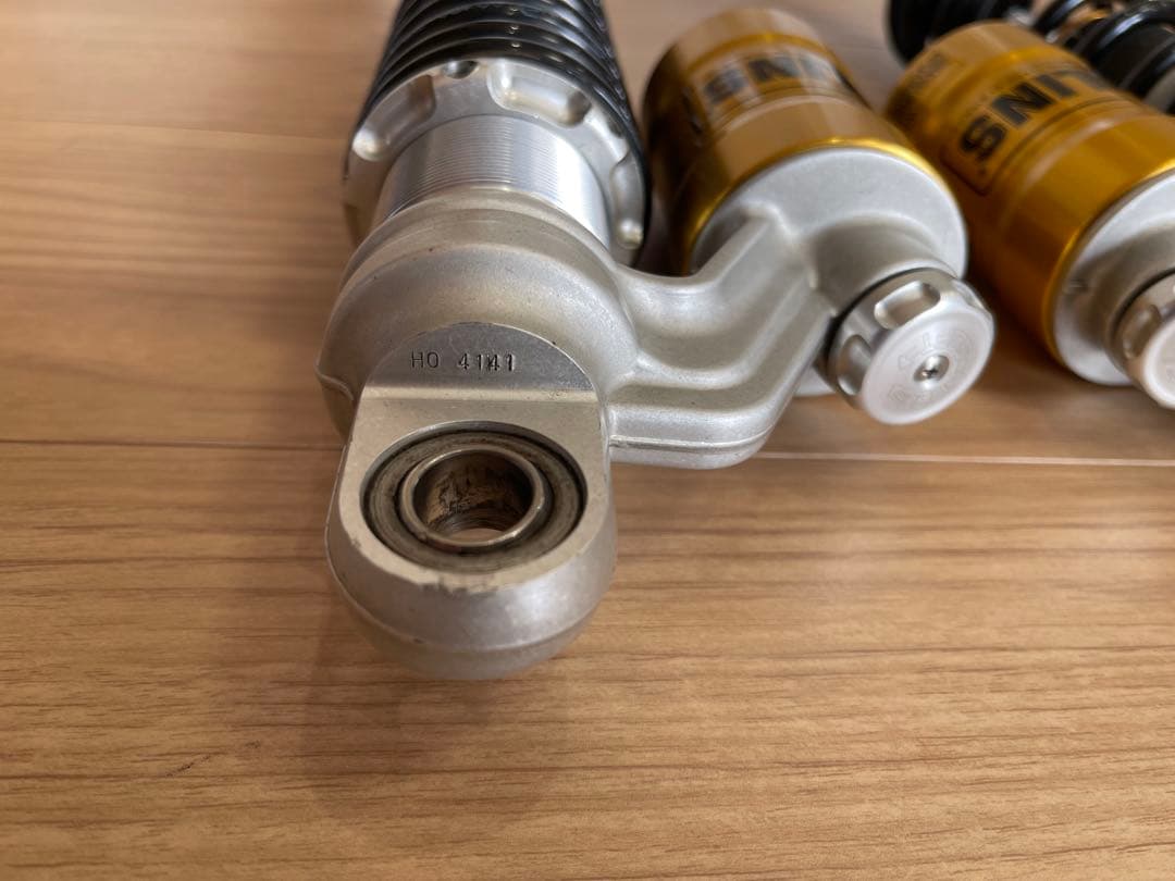 demitas224 CB1300SB オーリンズリアサス