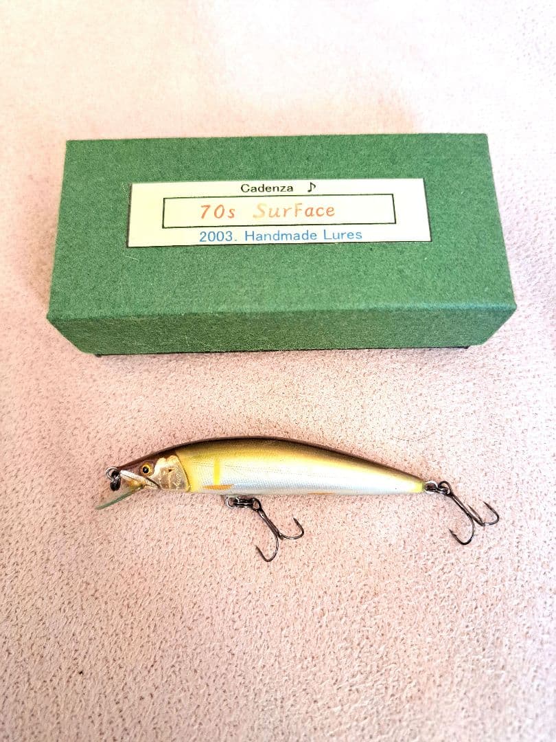 ハンドメイドミノ－カデンツァ 70s Surface