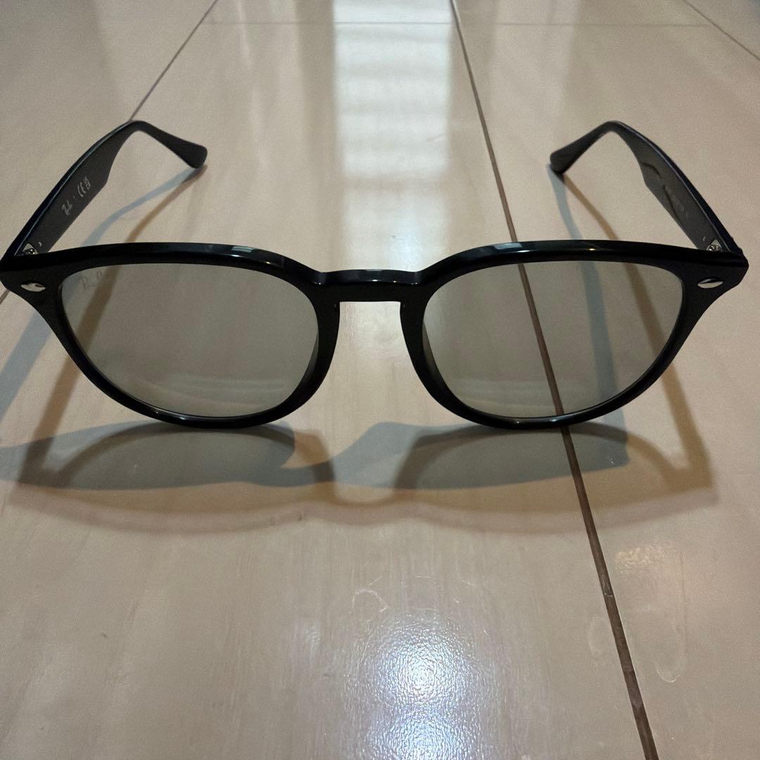 【タカ】Ray-Ban サングラス ライトグレーケース付き