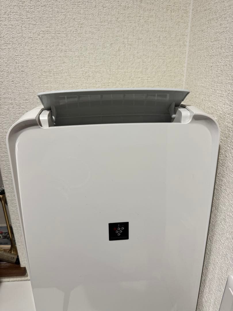 シャープ 除湿機 衣類乾燥 プラズマクラスター CV-J71-W