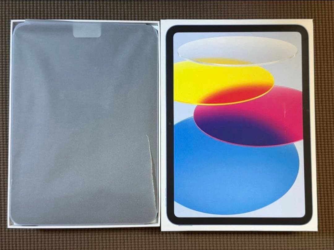 【美品】iPad 第10世代 10.9インチ 64GB ブルー　箱・付属品つき